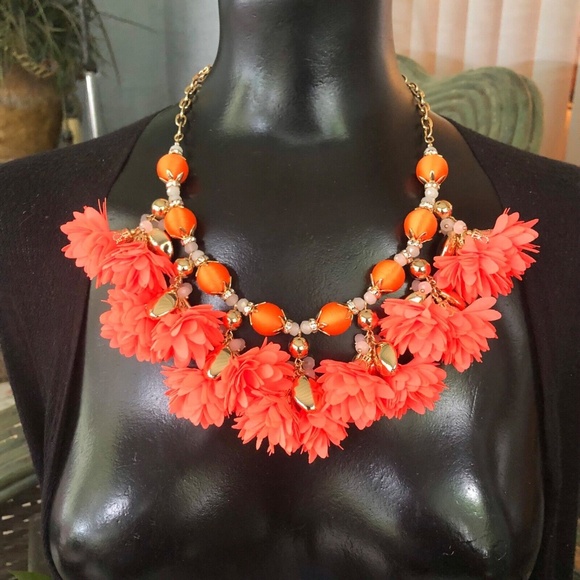 LILLY PULITZER NECKLACE 🩷 NWT Tangero TROPICAL Flower Bloom Beaded Long - Picture 3 of 6